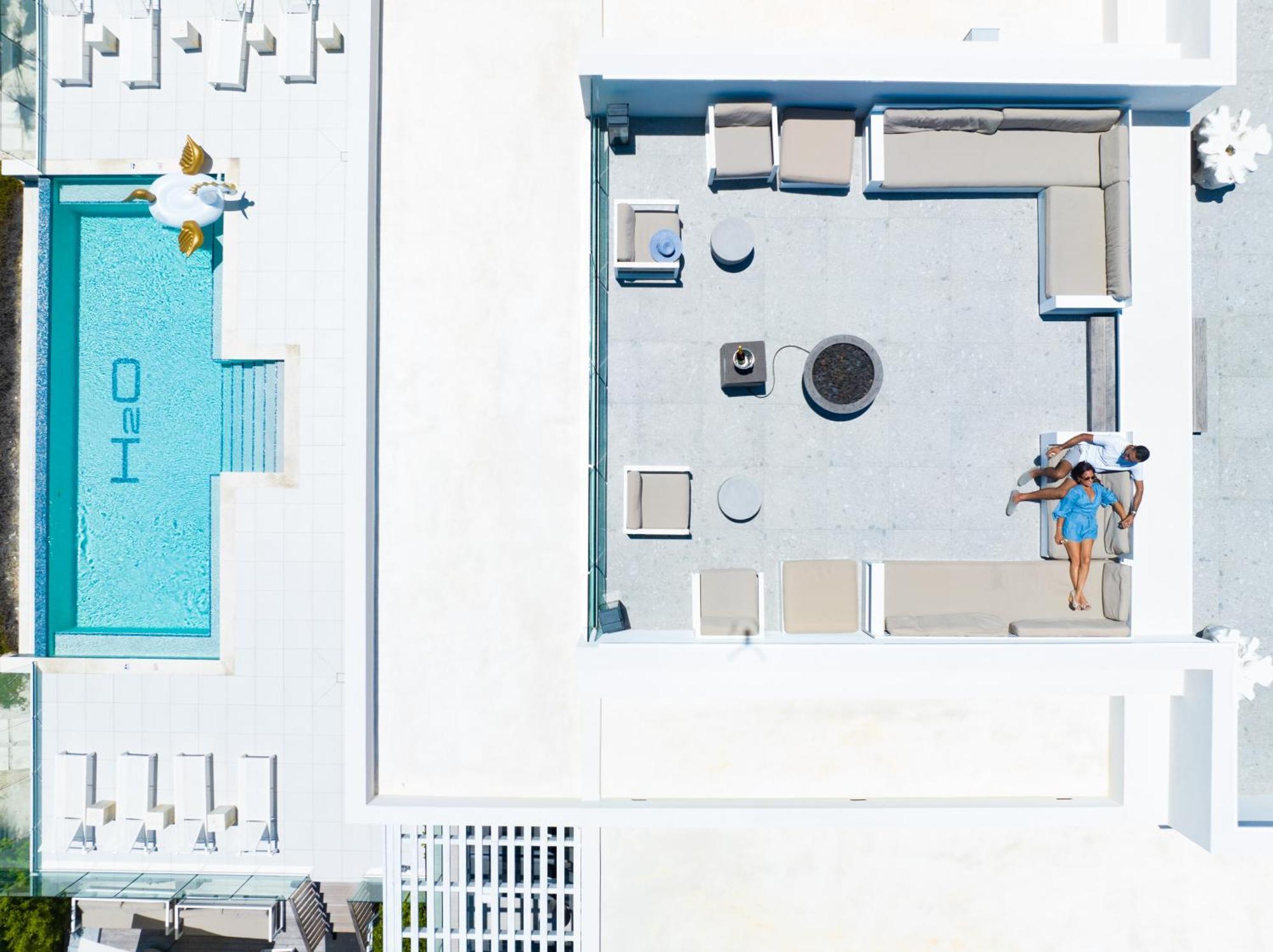 H2O Lifestyle Resort Long Bay Bagian luar foto