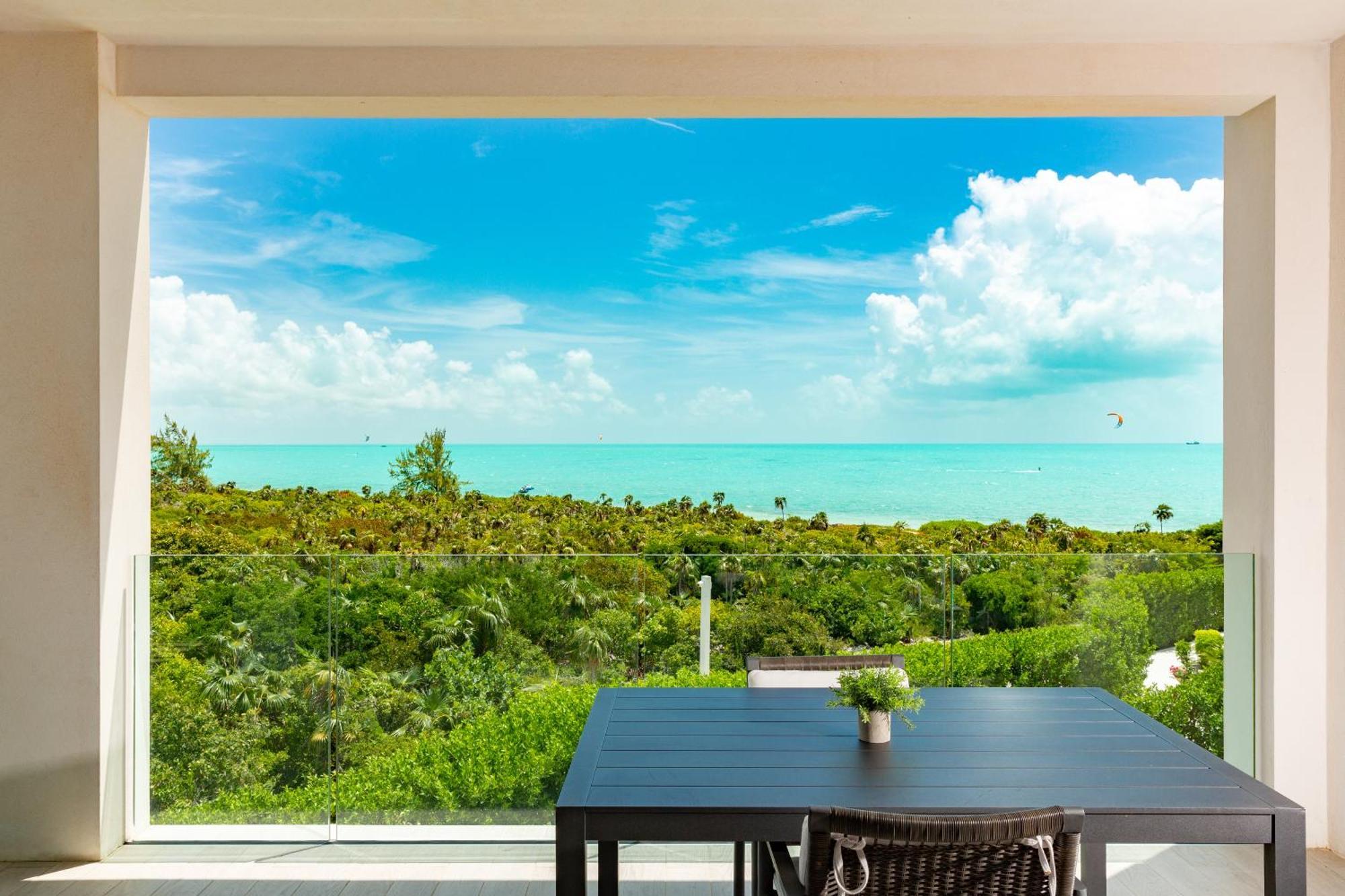 H2O Lifestyle Resort Long Bay Bagian luar foto