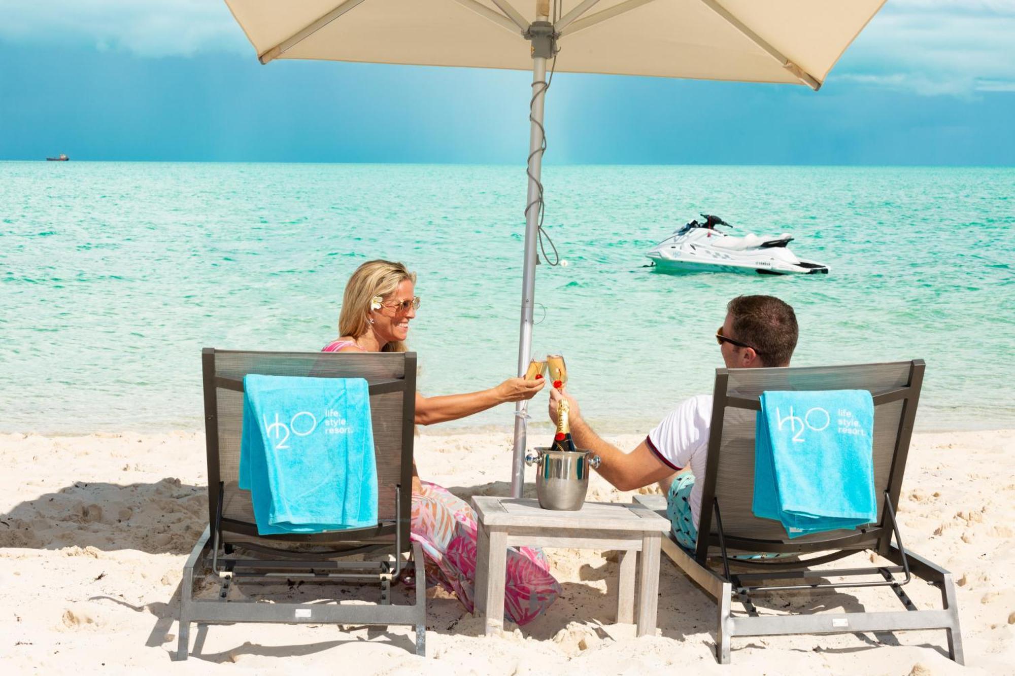 H2O Lifestyle Resort Long Bay Bagian luar foto