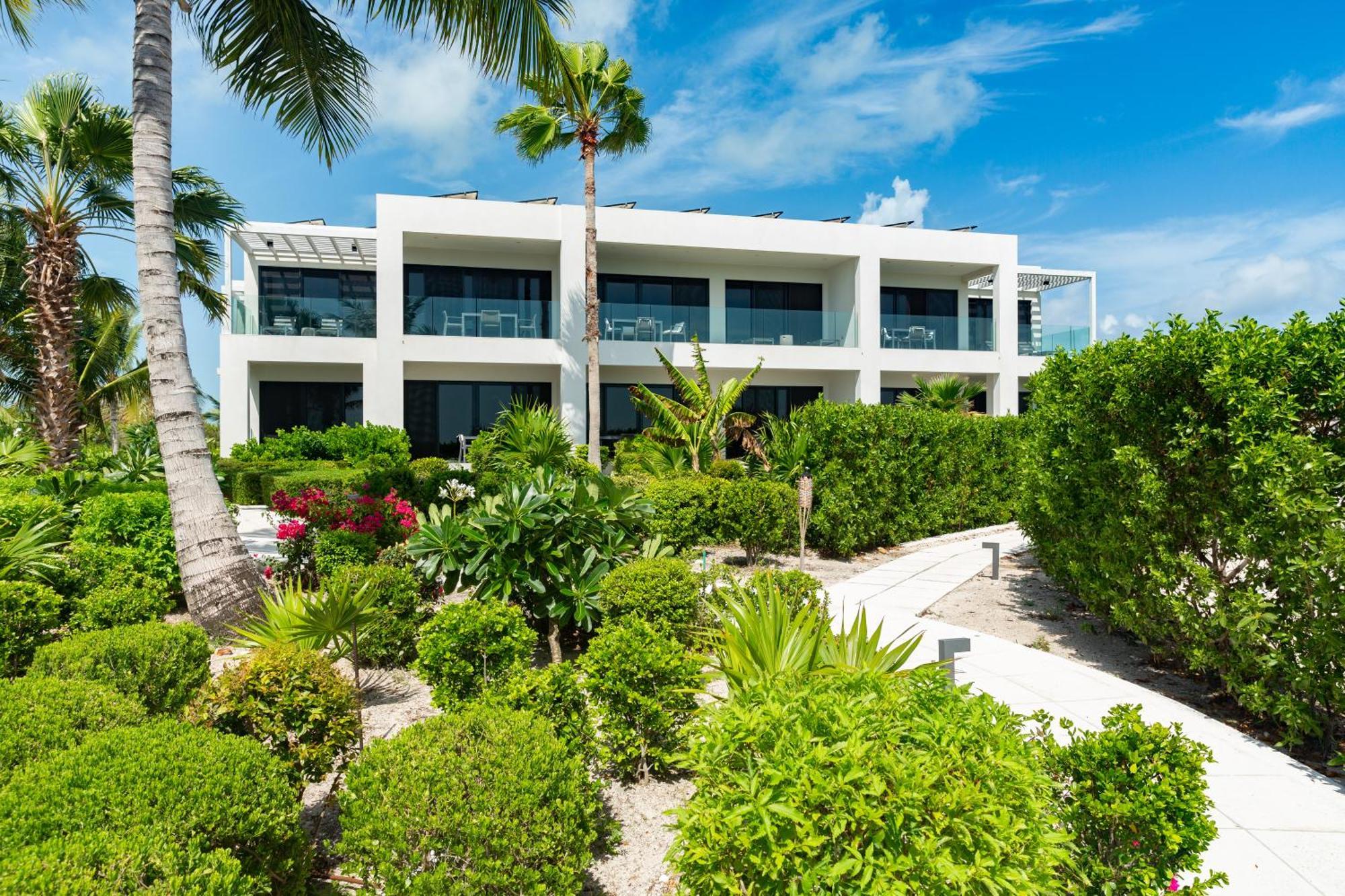H2O Lifestyle Resort Long Bay Bagian luar foto